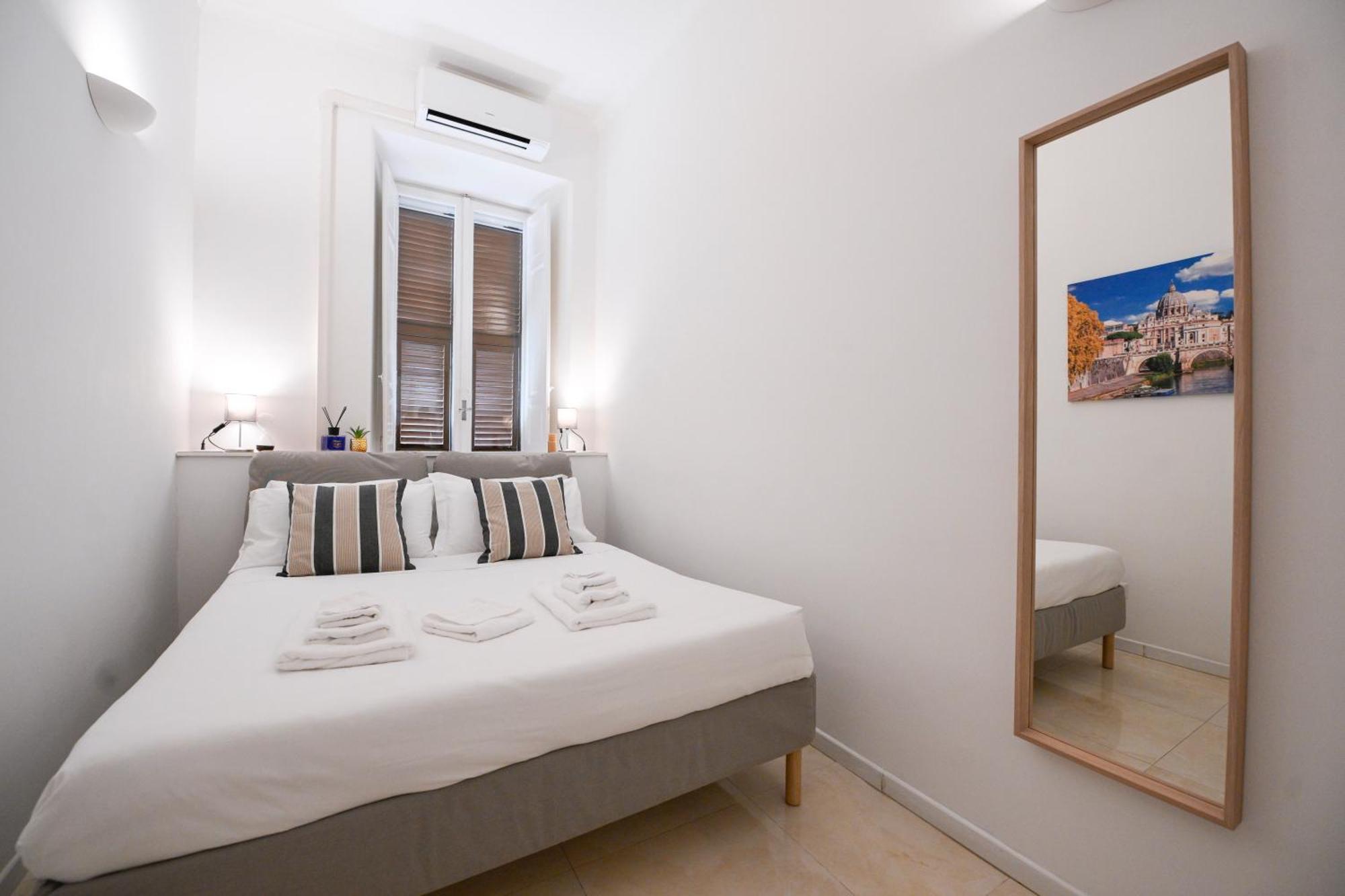 Ferrari 12 - Vaticano Apartment *